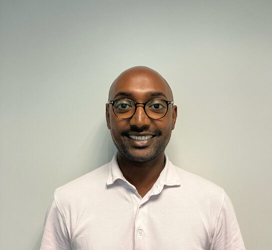 Daren Kannaya's Headshot